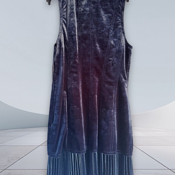 NWT - Size 10 Philip Lim Velvet Zipper Dress With Pleated Hem - Picture 2 of 7